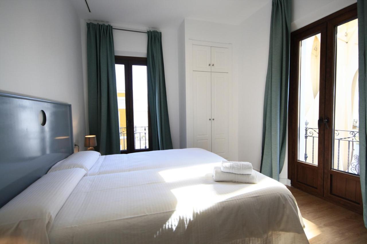 Apartamentos Setas Center Siviglia Esterno foto