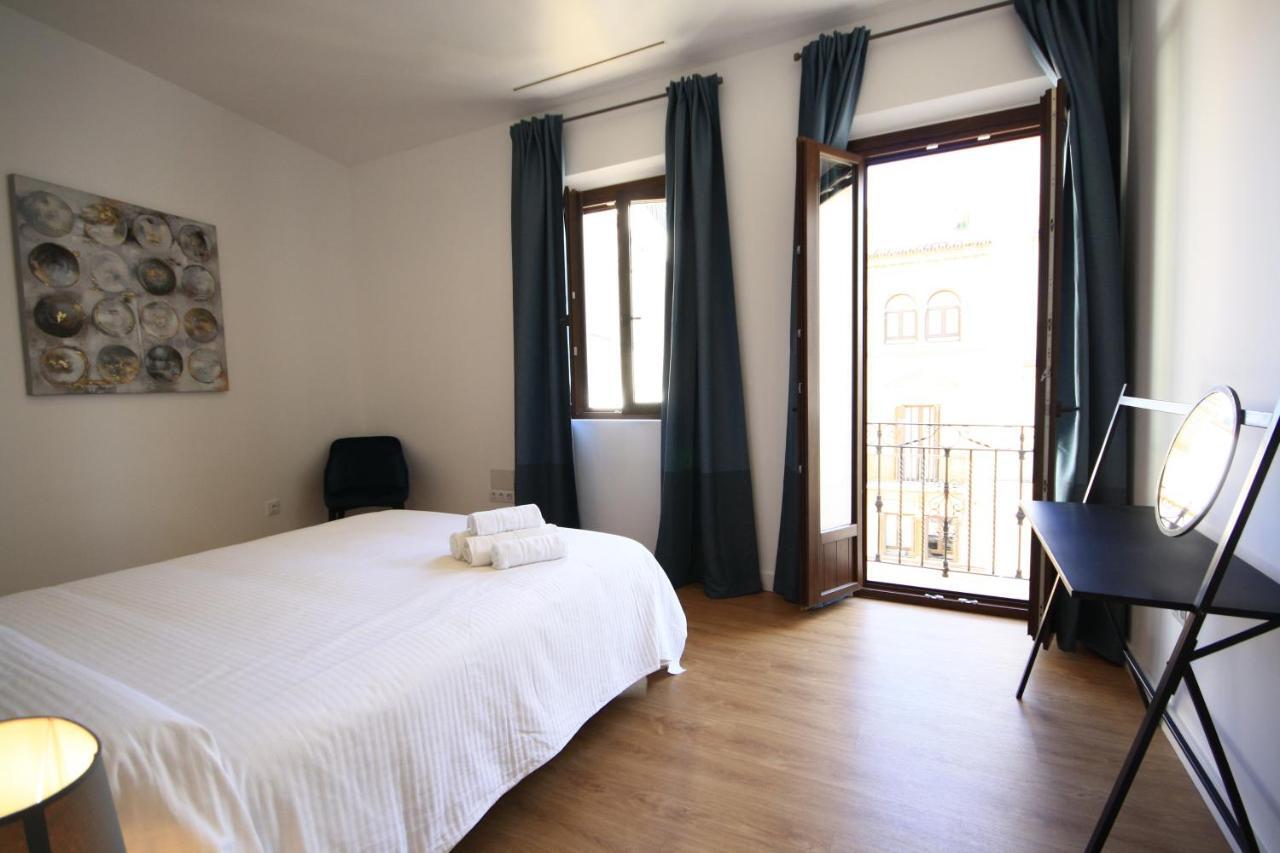 Apartamentos Setas Center Siviglia Esterno foto