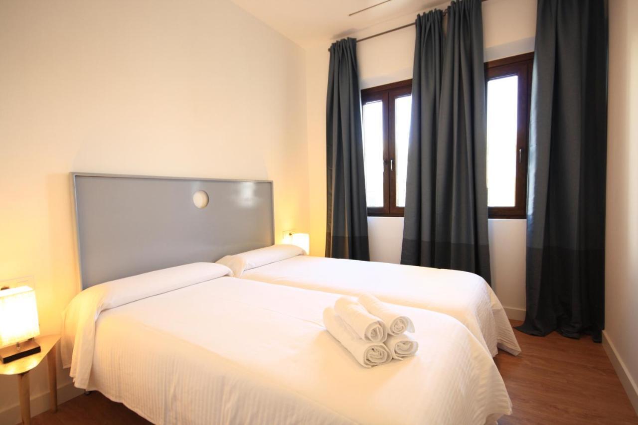 Apartamentos Setas Center Siviglia Esterno foto