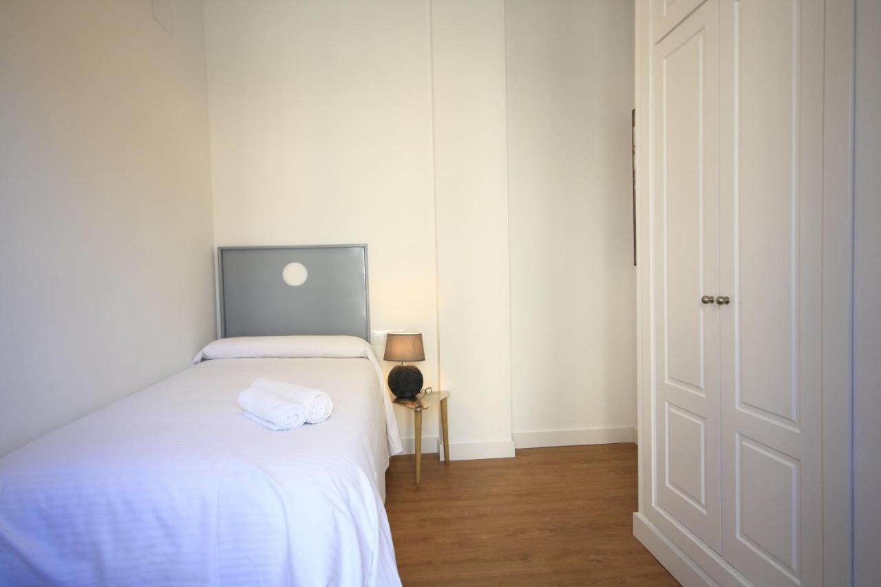 Apartamentos Setas Center Siviglia Esterno foto